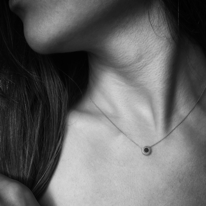 Gold pendant with chain "MINI DOT"